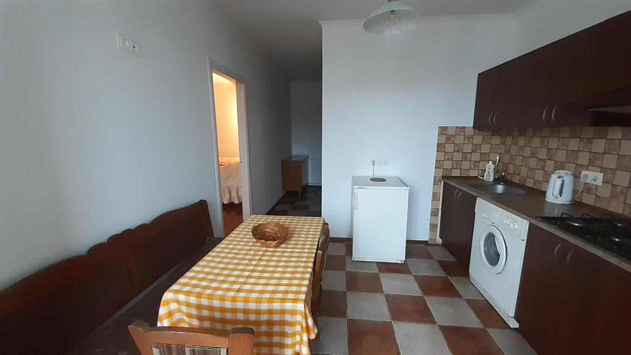 Apartment Na Saharova Ivano-Frankivsk Exterior foto